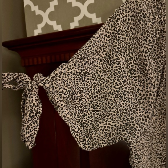 American Eagle dress - Picture 2 of 3